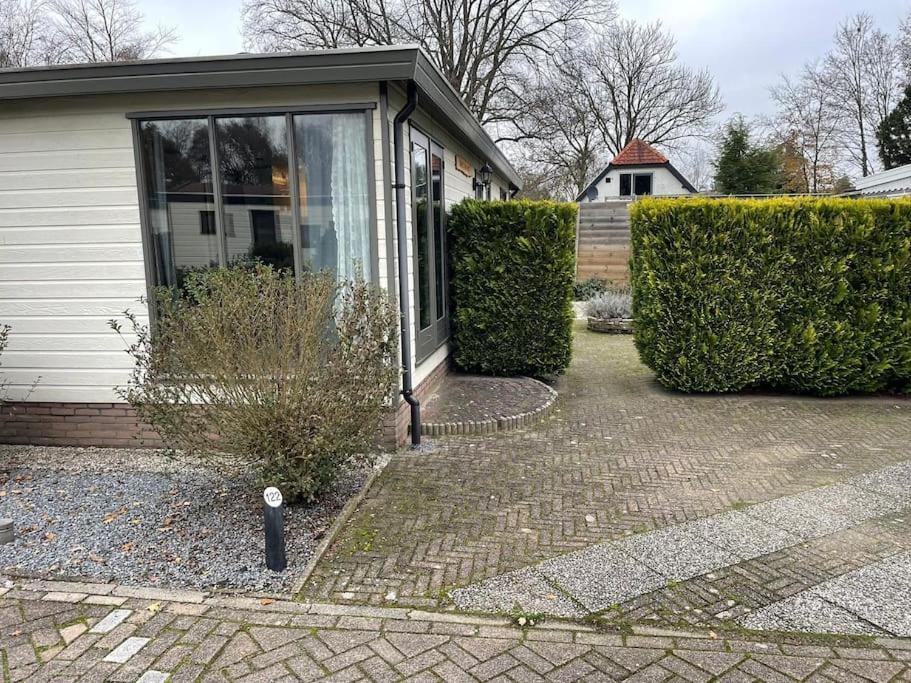 Gezellig Chalet Op De Prachtige Veluwe Putten Exteriér fotografie